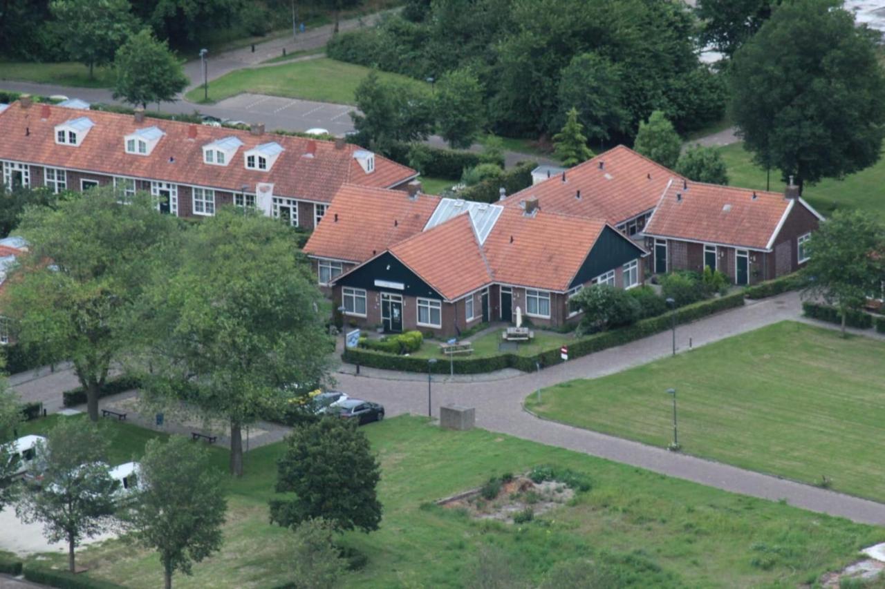 Hotel De Lange Jammer Lelystad Extérieur photo